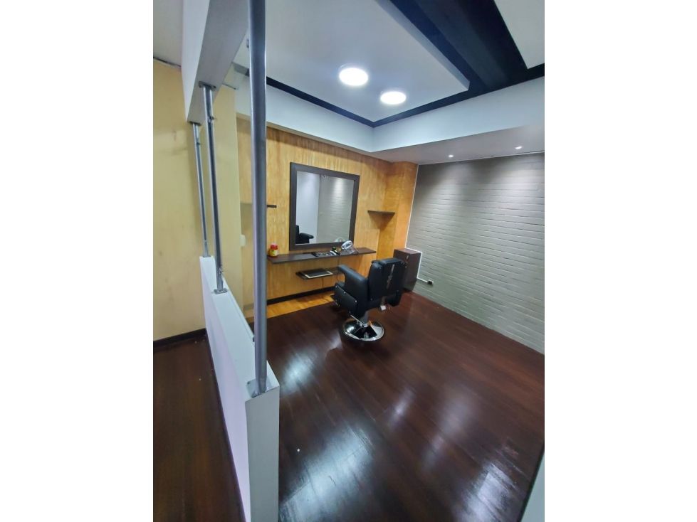 Local en venta Caldas Manizales Los Laureles 148 m2 Habitaciones 0 Baños 1 Garajes 0 Precio $450000000