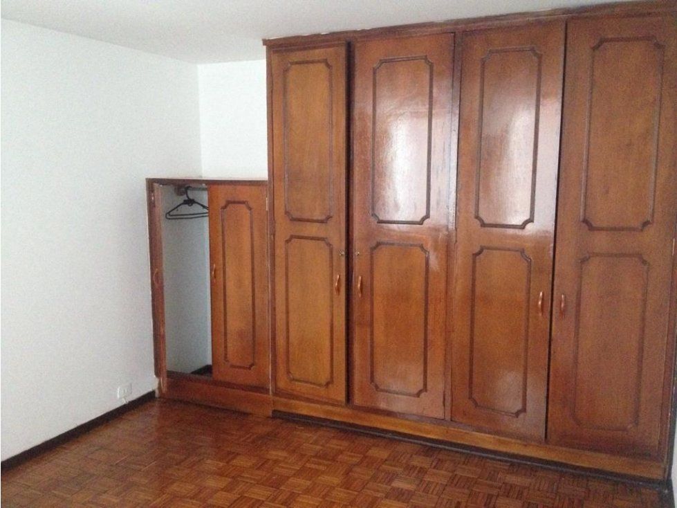 Apartamento en venta Caldas Manizales El Centro 216 m2 Habitaciones 6 Baños 4 Garajes 2 Precio $450000000