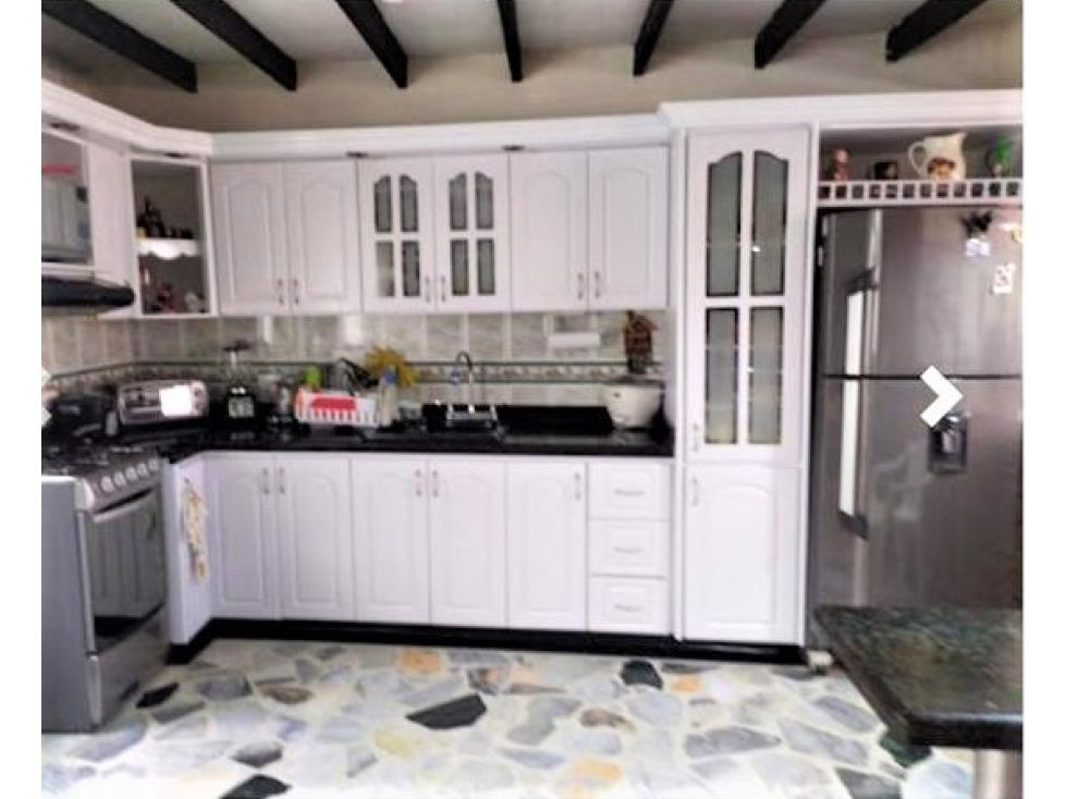 Casa en venta Caldas Manizales Colseguros 380 m2 Habitaciones 9 Baños 5 Garajes 1 Precio $1100000000