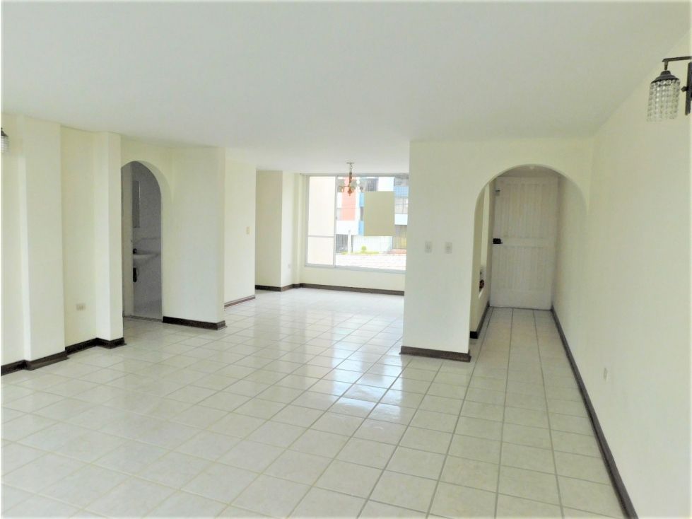 Apartamento en venta Caldas Manizales Los Sauces 135 m2 Habitaciones 3 Baños 3 Garajes 1 Precio $450000000