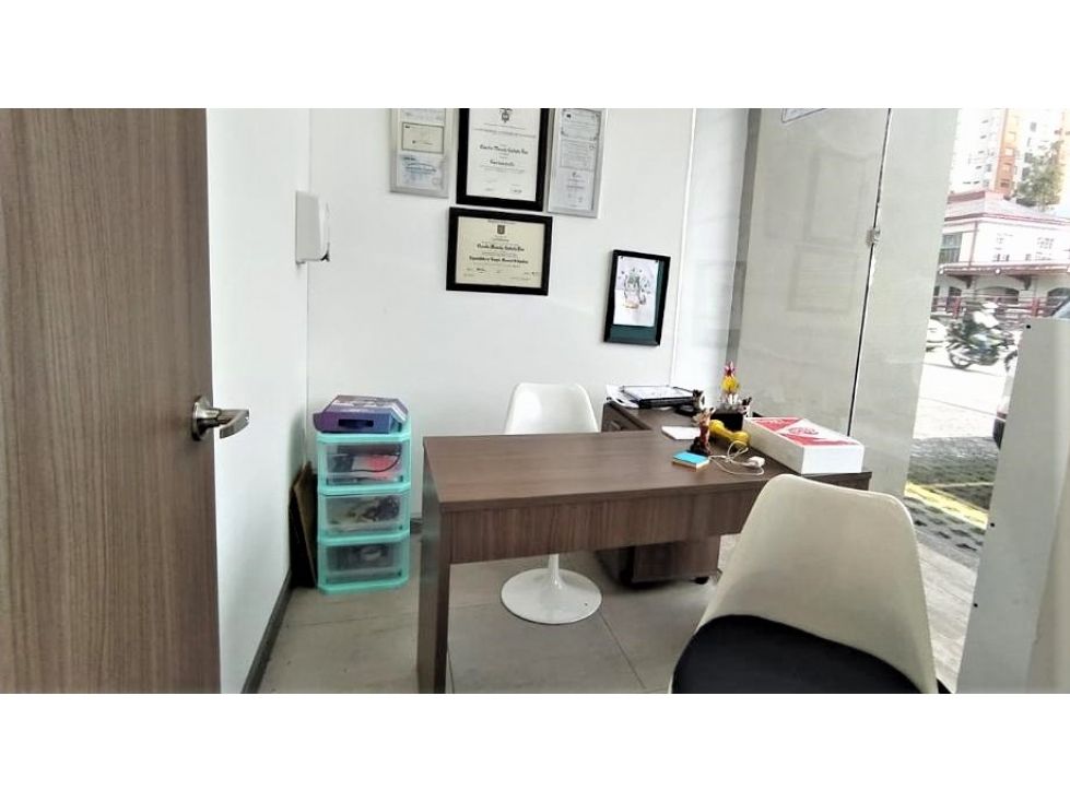 Local en venta Caldas Manizales Santa Helena 40 m2 Habitaciones 0 Baños 0 Garajes 0 Precio $170000000