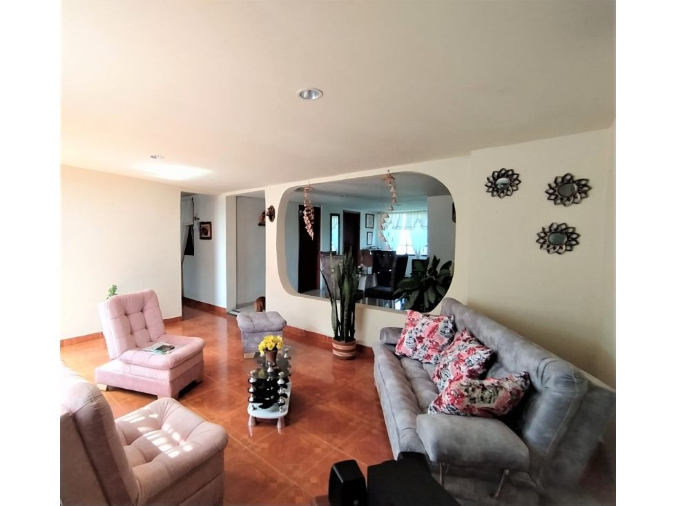 Casa en venta Caldas Manizales Cr Torres De Avila Iv Et 187 m2 Habitaciones 7 Baños 4 Garajes 0 Precio $450000000