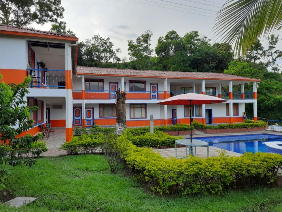 Casa Campestre en venta Caldas Palestina Palestina 600 m2 Habitaciones 9 Baños 10 Garajes 10 Precio $800000000