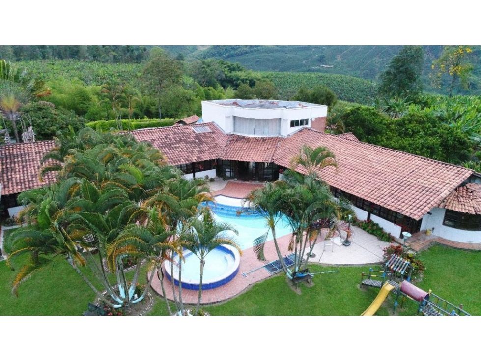 Casa Campestre en venta Caldas Chinchiná Chinchiná 1200 m2 Habitaciones 11 Baños 8 Garajes 6 Precio $1800000000