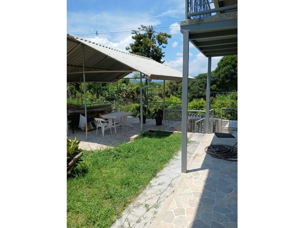 Casa en venta Caldas Manizales Manizales 300 m2 Habitaciones 6 Baños 5 Garajes 2 Precio $450000000