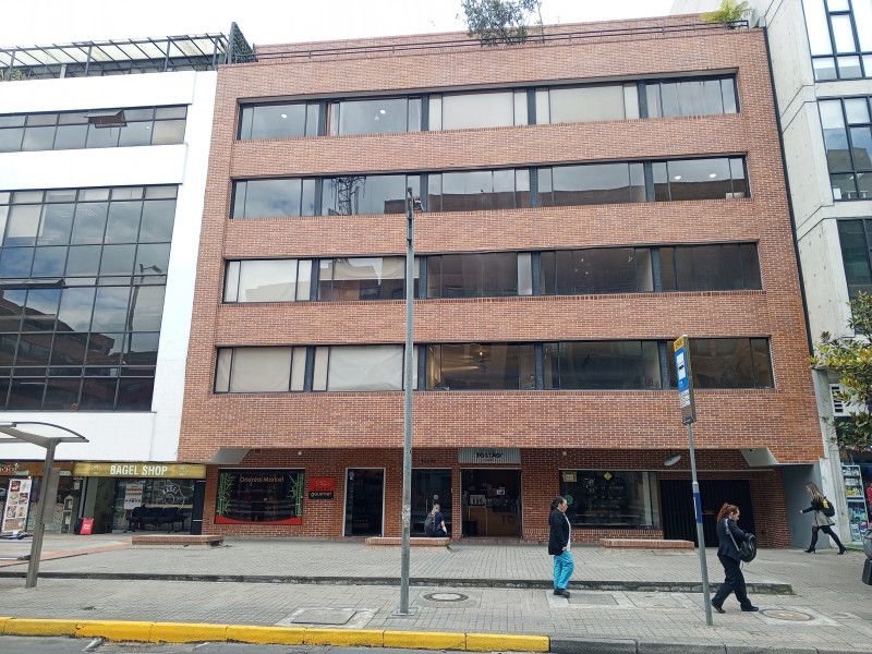 Local en venta Cundinamarca Bogotá Chico 150 m2 Habitaciones 0 Baños 1 Garajes 0 Precio $1580000000
