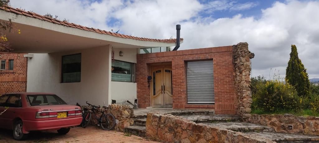 Casa Campestre en venta Boyacá Tunja Tunja 290 m2 Habitaciones 4 Baños 4 Garajes 4 Precio $1400000000