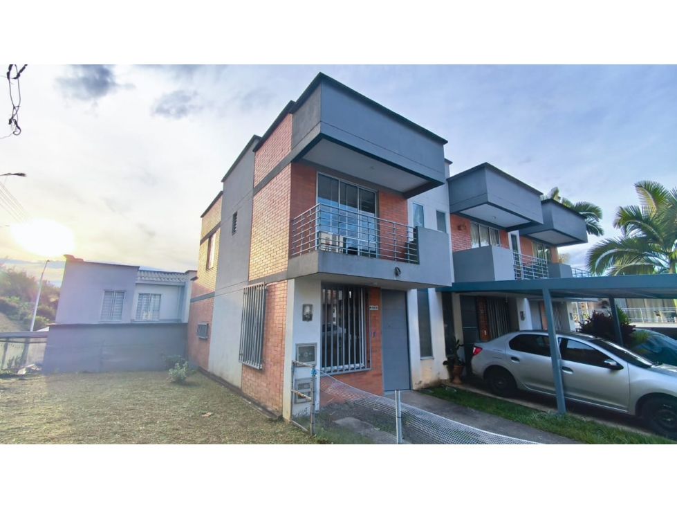 Casa en venta Risaralda Pereira Villa Verde 83 m2 Habitaciones 4 Baños 3 Garajes 1 Precio $420000000