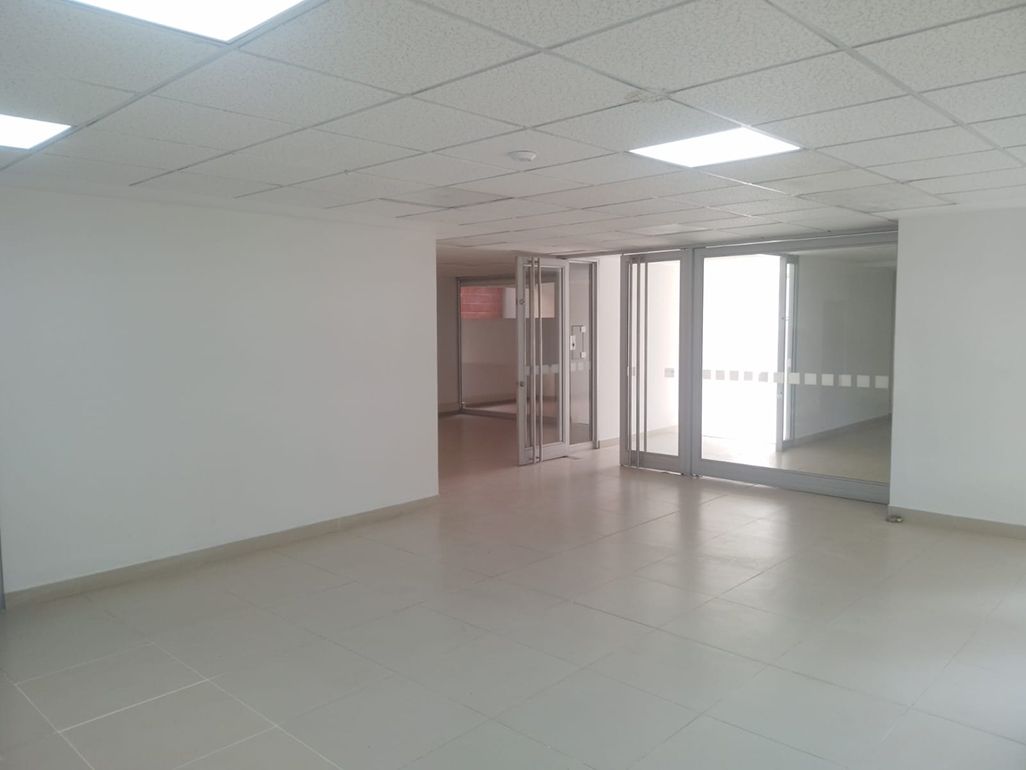 Local en arriendo Antioquia Envigado Las Vegas 175 m2 Habitaciones 0 Baños 2 Garajes 0 Precio $22500000