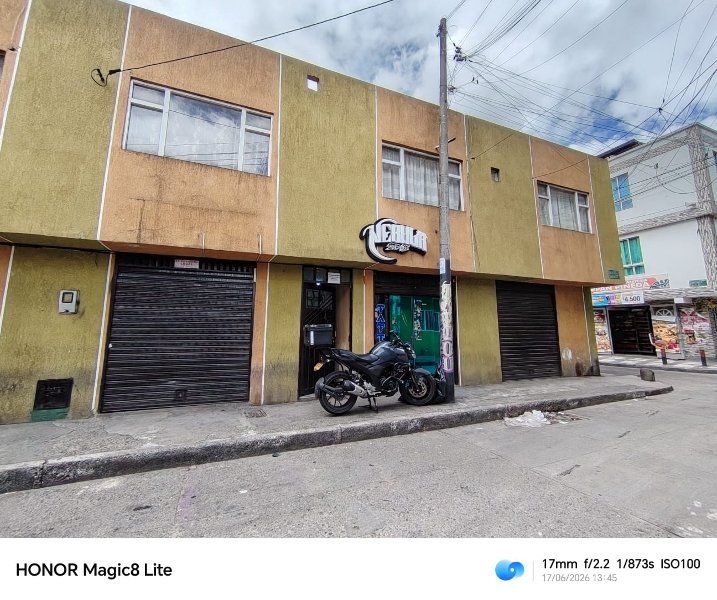 Local en arriendo Cundinamarca Bogotá Super Manzana 10 28 m2 Habitaciones 0 Baños 1 Garajes 0 Precio $1150000
