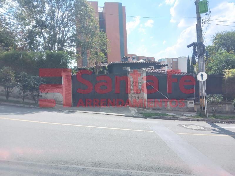 Casa en arriendo Antioquia Envigado El Esmeraldal 300 m2 Habitaciones 6 Baños 6 Garajes 4 Precio $30000000