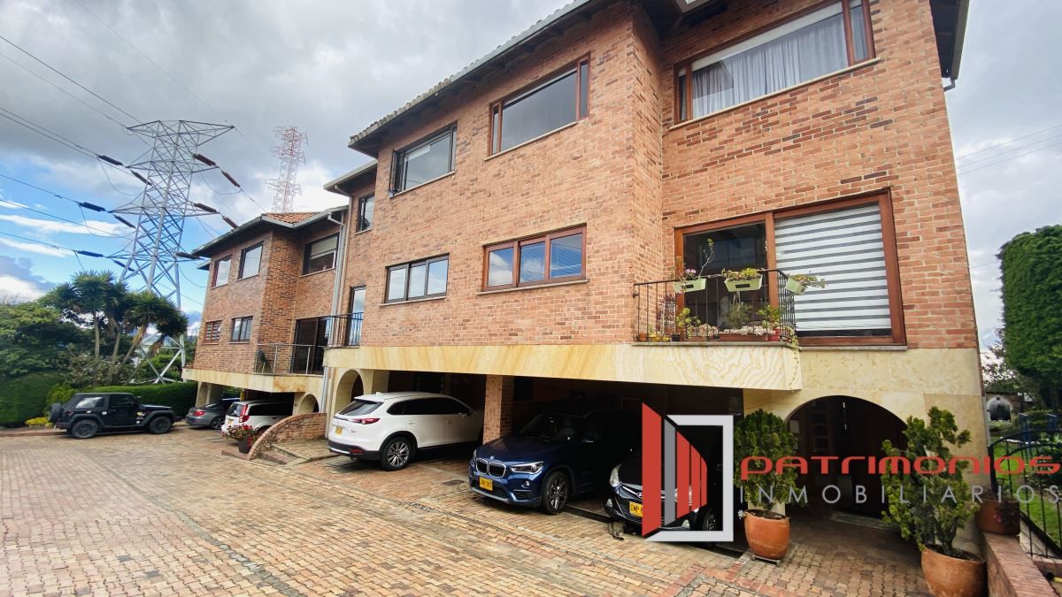 Casa en arriendo Cundinamarca Bogotá Casa Blanca Suba 285 m2 Habitaciones 4 Baños 4 Garajes 2 Precio $7987000