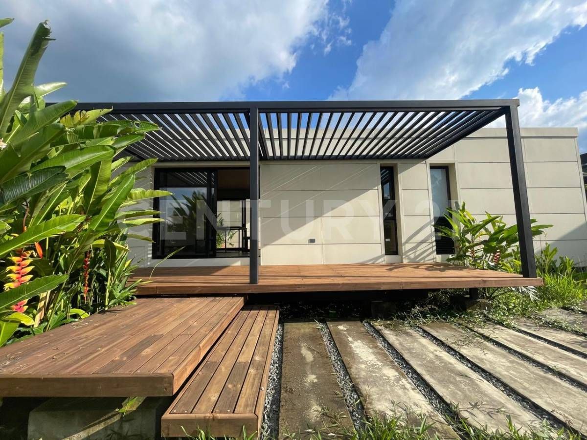 Casa en venta Valle Del Cauca Palmira Alfonso López 165 m2 Habitaciones 3 Baños 3 Garajes 5 Precio $1280000000