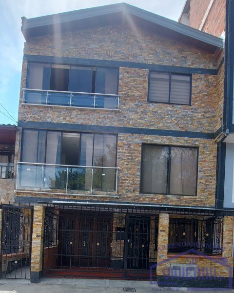 Casa en venta Antioquia Medellín Cristo Rey 83 m2 Habitaciones 3 Baños 2 Garajes 1 Precio $530000000