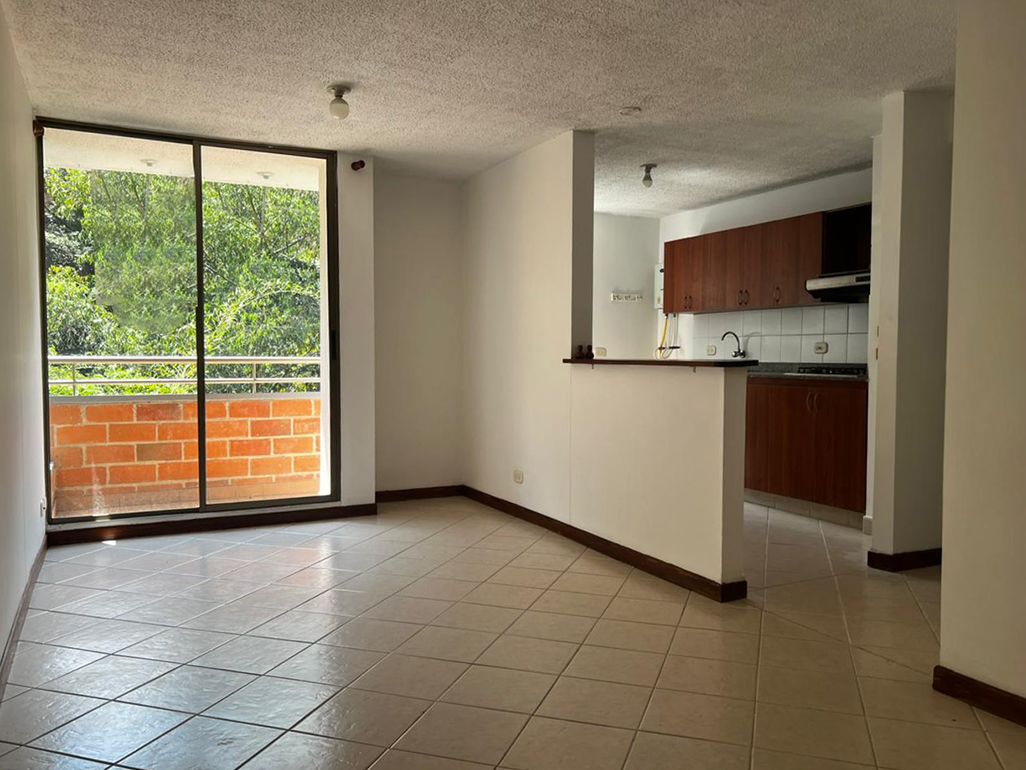 Apartamento en arriendo Antioquia Envigado La Inmaculada 66 m2 Habitaciones 3 Baños 2 Garajes 1 Precio $2650000