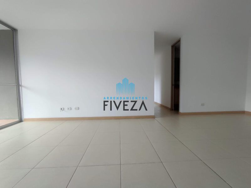 Apartamento en arriendo Antioquia Sabaneta Vegas De San José 74 m2 Habitaciones 3 Baños 2 Garajes 1 Precio $2800000