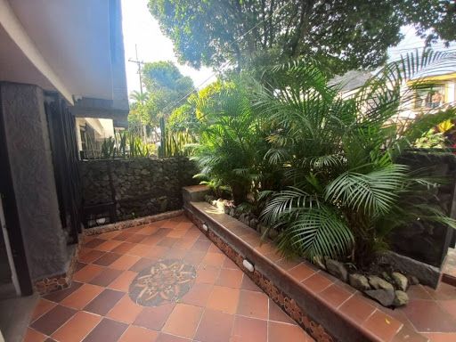 Casa en venta Risaralda Pereira Br El Poblado Ii Etapa 260 m2 Habitaciones 3 Baños 4 Garajes 0 Precio $850000000