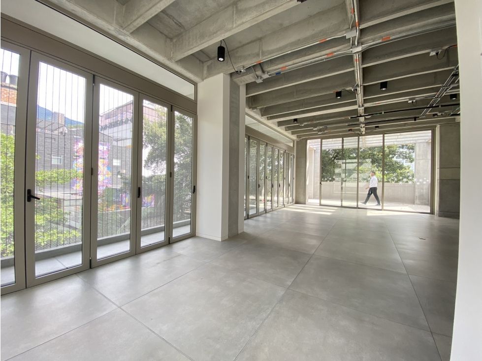 Local en arriendo Antioquia Medellín El Poblado 122 m2 Habitaciones 0 Baños 1 Garajes 0 Precio $13000000