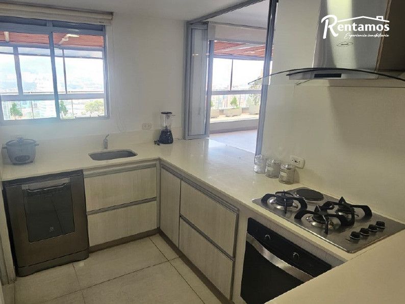 Apartamento en venta Antioquia Medellín Asomadera No2 210 m2 Habitaciones 3 Baños 2 Garajes 2 Precio $1300000000