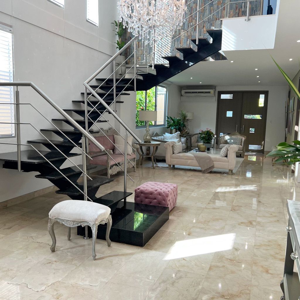 Casa en venta Atlántico Barranquilla Paraiso 370 m2 Habitaciones 4 Baños 4 Garajes 4 Precio $1700000000