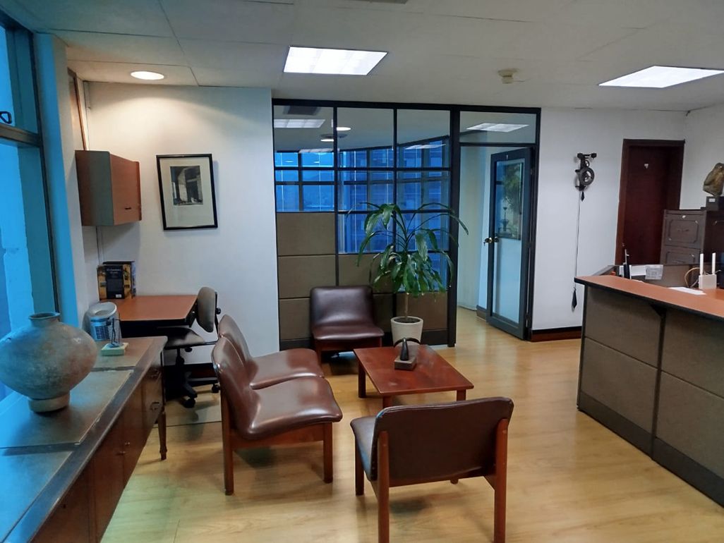 Oficina en arriendo Antioquia Medellín Alejandria 61 m2 Habitaciones 0 Baños 1 Garajes 0 Precio $7200000