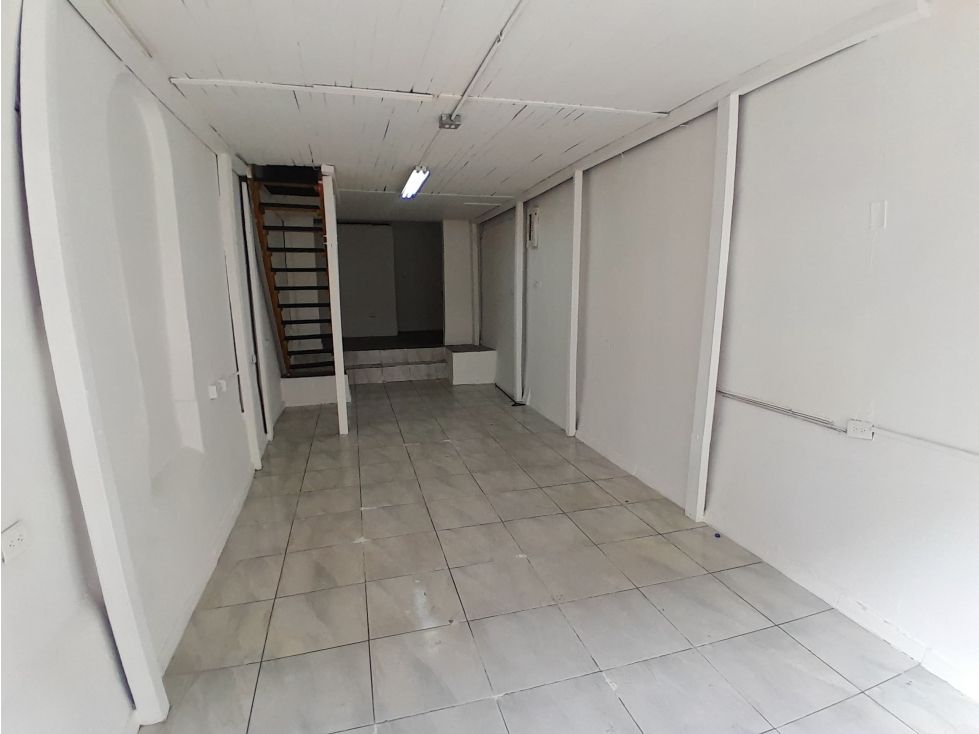 Local en arriendo Antioquia Medellín La Candelaria 45 m2 Habitaciones 0 Baños 1 Garajes 0 Precio $2400000