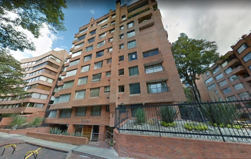 Apartamento en arriendo Cundinamarca Bogotá El Retiro 253 m2 Habitaciones 3 Baños 5 Garajes 2 Precio $12600000