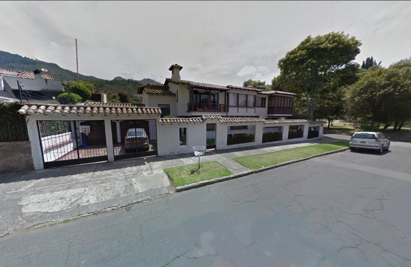 Casa en venta Cundinamarca Bogotá Usaquén 574 m2 Habitaciones 3 Baños 5 Garajes 2 Precio $3500000000