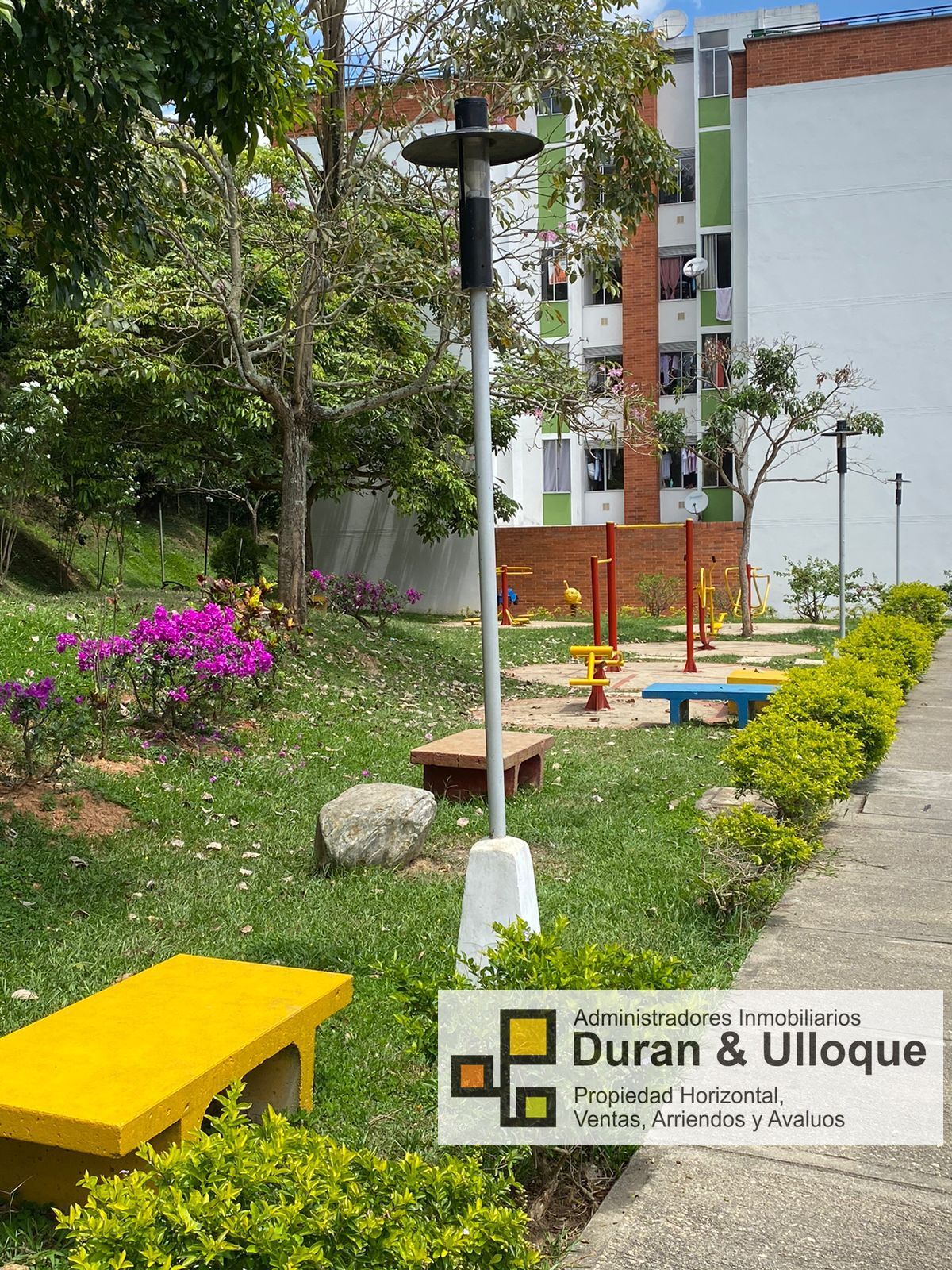 Apartamento en venta Santander Floridablanca Asdesur 112 m2 Habitaciones 3 Baños 3 Garajes 1 Precio $260000000