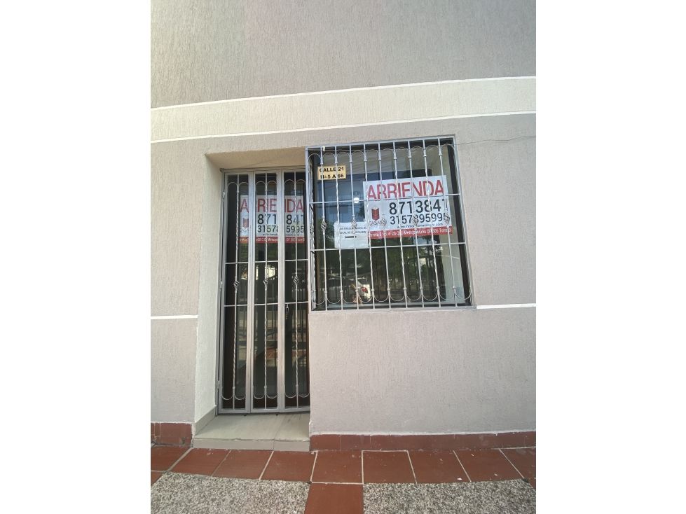 Local en arriendo Huila Neiva Neiva 18 m2 Habitaciones 0 Baños 1 Garajes 0 Precio $1000000