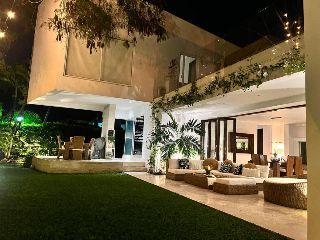 Casa en venta Valle Del Cauca Cali Cali 450 m2 Habitaciones 4 Baños 5 Garajes 0 Precio $3350000000