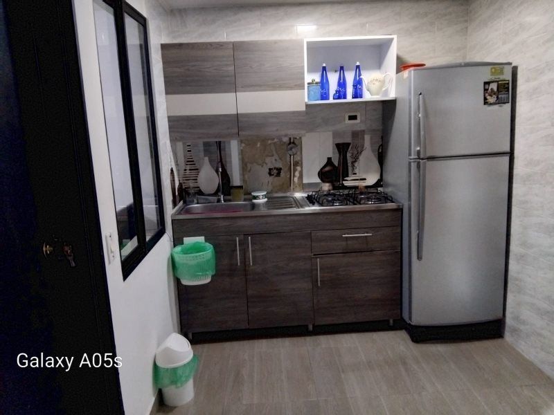 Casa en venta Antioquia Medellín Simon Bolivar 80 m2 Habitaciones 3 Baños 2 Garajes 0 Precio $480000000