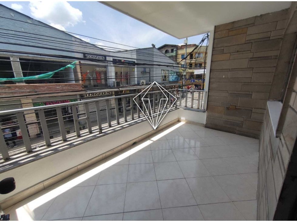 Casa en venta Antioquia Itagüí Centro 130 m2 Habitaciones 6 Baños 2 Garajes 0 Precio $550000000