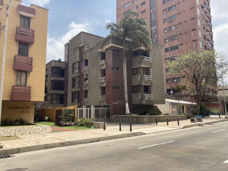 Apartamento en arriendo Atlántico Barranquilla Altos Del Prado 220 m2 Habitaciones 3 Baños 3 Garajes 2 Precio $3540000