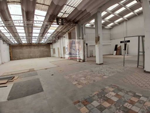 Bodega en arriendo Cundinamarca Bogotá Juan Xxiii 960 m2 Habitaciones 0 Baños 2 Garajes 2 Precio $46000000