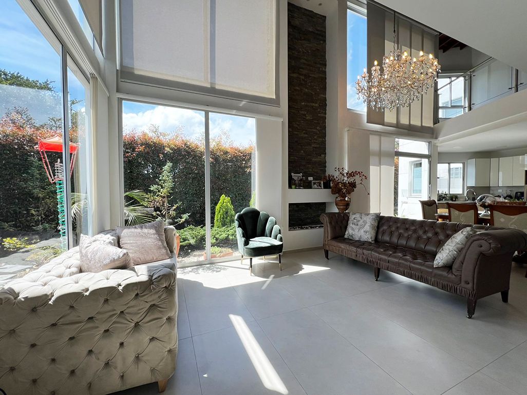 Casa en venta Antioquia Rionegro Gualanday 355 m2 Habitaciones 4 Baños 5 Garajes 2 Precio $2250000000