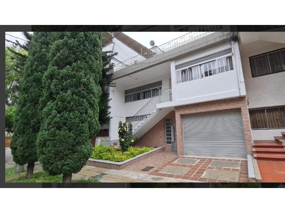 Casa en venta Antioquia Medellín Estadio 237 m2 Habitaciones 6 Baños 4 Garajes 1 Precio $1500000000