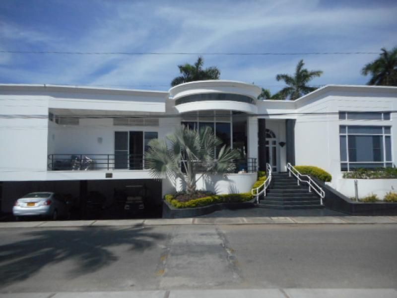 Casa Campestre en venta Cundinamarca Girardot Cn Campestre El Peñon Sc Ii 346 m2 Habitaciones 5 Baños 7 Garajes 5 Precio $2200000000