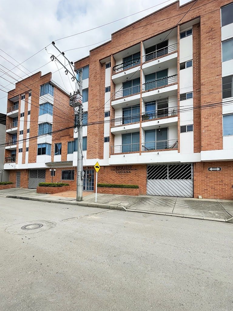 Inmuebles en Remate Apartamento en venta Cundinamarca Tena Tena 87 m2 Habitaciones 3 Baños 2 Garajes 1 Precio $201000000