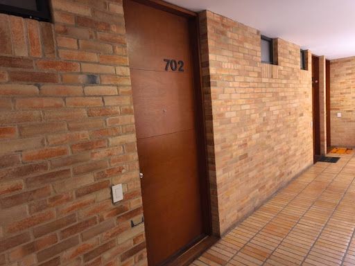 Apartaestudio en venta Cundinamarca Bogotá Emaus 74 m2 Habitaciones 1 Baños 2 Garajes 1 Precio $630000000