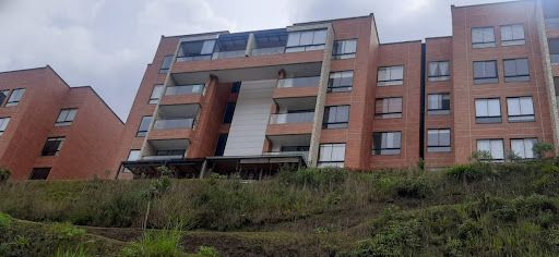 Apartamento en arriendo Antioquia El Retiro El Retiro 82 m2 Habitaciones 3 Baños 2 Garajes 1 Precio $2800000