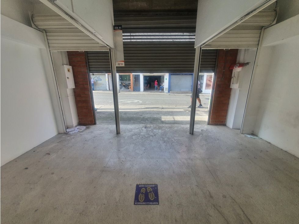 Local en arriendo Antioquia Envigado Zona Centro 243 m2 Habitaciones 0 Baños 3 Garajes 0 Precio $15000000