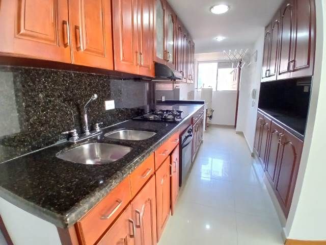 Apartamento en venta Antioquia Medellín Castropol 120 m2 Habitaciones 3 Baños 2 Garajes 2 Precio $850000000