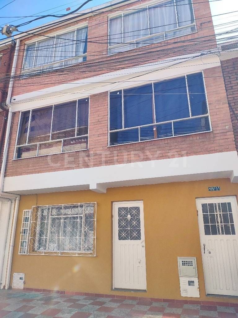Apartamento en venta Cundinamarca Bogotá Garces Navas Oriental 216 m2 Habitaciones 8 Baños 3 Garajes 0 Precio $440000000