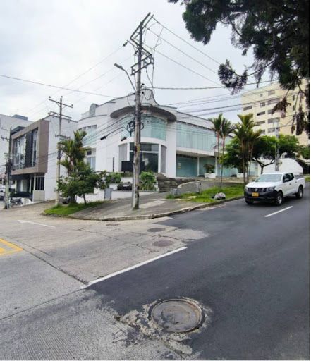 Local en arriendo Risaralda Pereira Pinares De San Martin 1020 m2 Habitaciones 0 Baños 6 Garajes 10 Precio $40000000