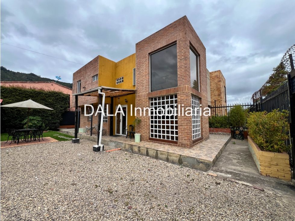Casa en venta Cundinamarca Cota Cota 150 m2 Habitaciones 4 Baños 3 Garajes 4 Precio $1299900000