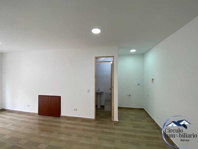 Local en arriendo Antioquia Envigado Asd 25 m2 Habitaciones 0 Baños 1 Garajes 0 Precio $2300000