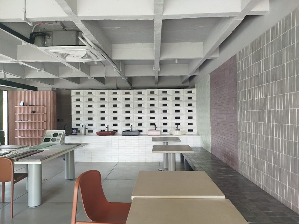 Local en arriendo Antioquia Medellín El Poblado 67 m2 Habitaciones 0 Baños 1 Garajes 2 Precio $7900000