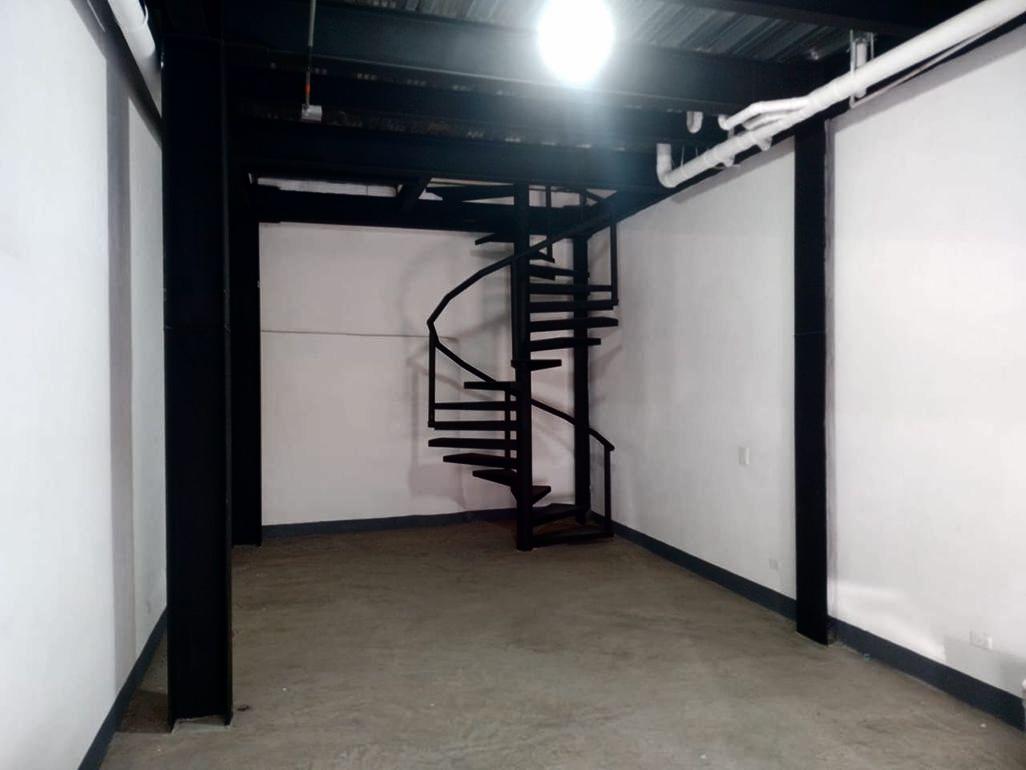 Local en arriendo Antioquia Medellín Tenche 100 m2 Habitaciones 0 Baños 1 Garajes 0 Precio $6500000