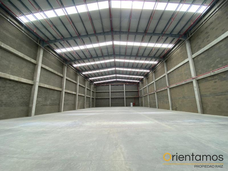 Bodega en arriendo Antioquia Rionegro El Porvenir 2117 m2 Habitaciones 0 Baños 6 Garajes 0 Precio $70000000